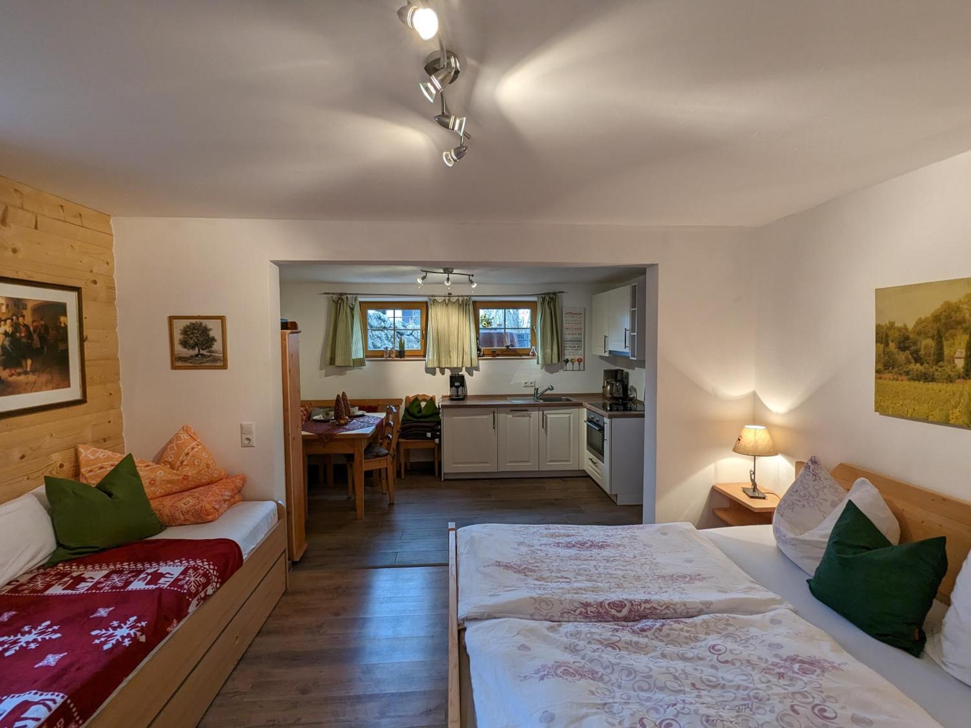 Schlossalm Ferienwohnungen Brannenburg Exteriör bild